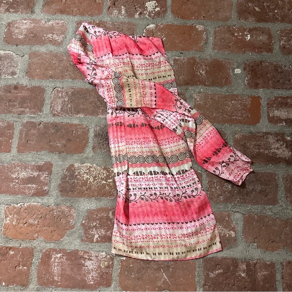 Pink Patterned Scarf - Picture 2 of 7